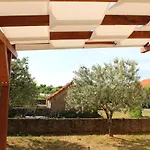 Fjaka - Kuca Za Odmor - Np Krka *