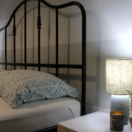 Fjaka - Kuca Za Odmor - Np Krka Semesterbostad *