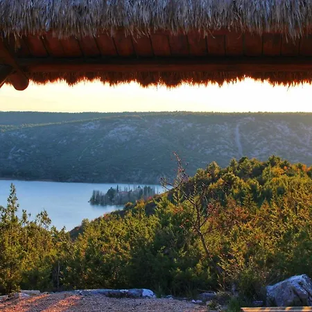 Semesterbostad Fjaka - Kuca Za Odmor - Np Krka Drniš