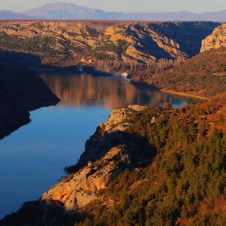 Fjaka - Kuca Za Odmor - Np Krka Drniš