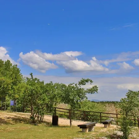 Vakantiehuis Fjaka - Kuca Za Odmor - Np Krka *
