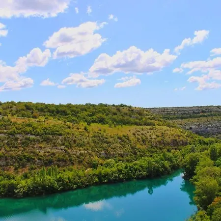 Fjaka - Kuca Za Odmor - Np Krka Holiday home *